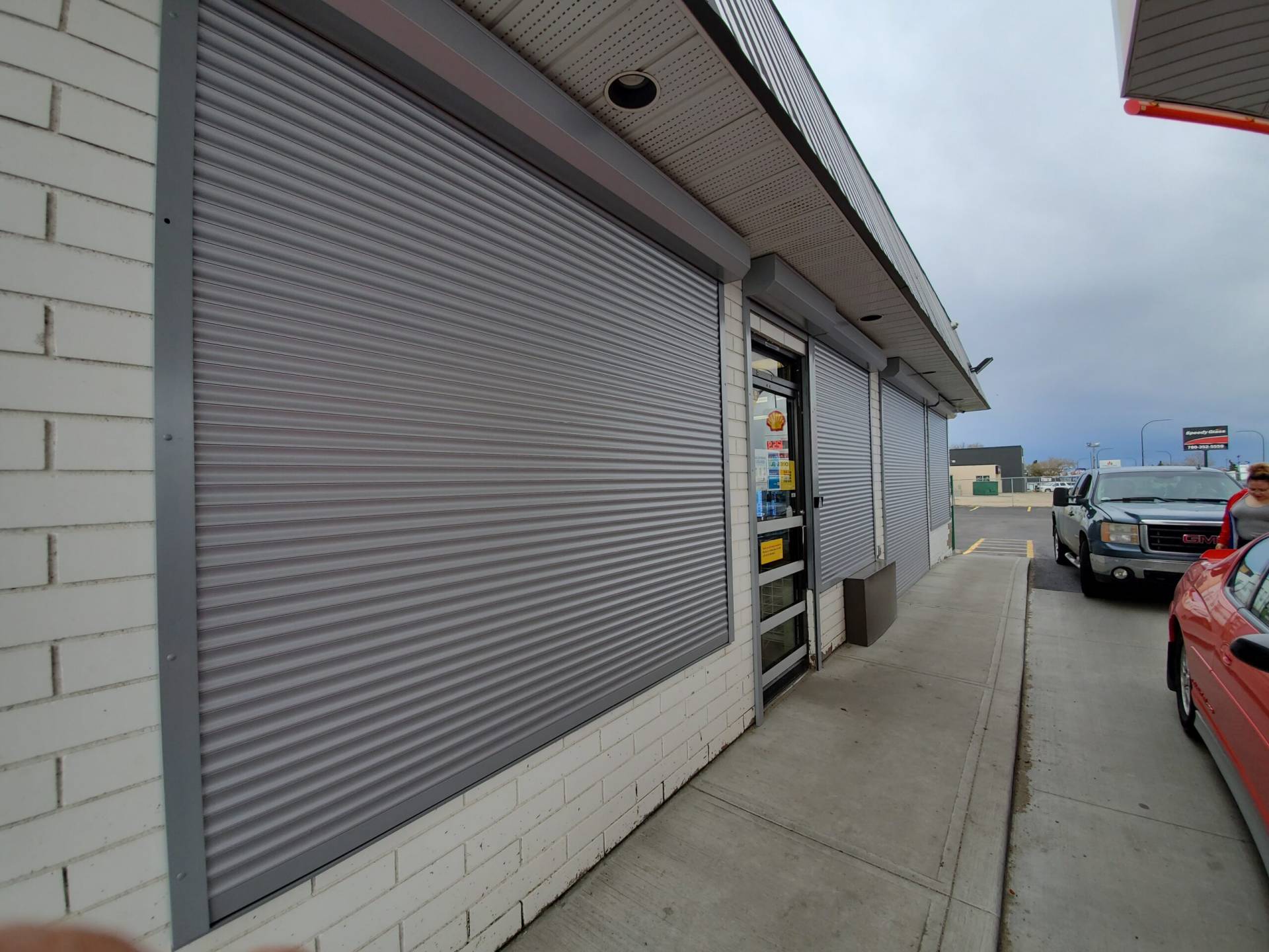 Aluroll shutters in Wetaskiwin Alberta, Shell Gas station convenience store